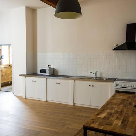 ארל Apartment In Hyper Center - 3 Bedrooms מראה חיצוני תמונה